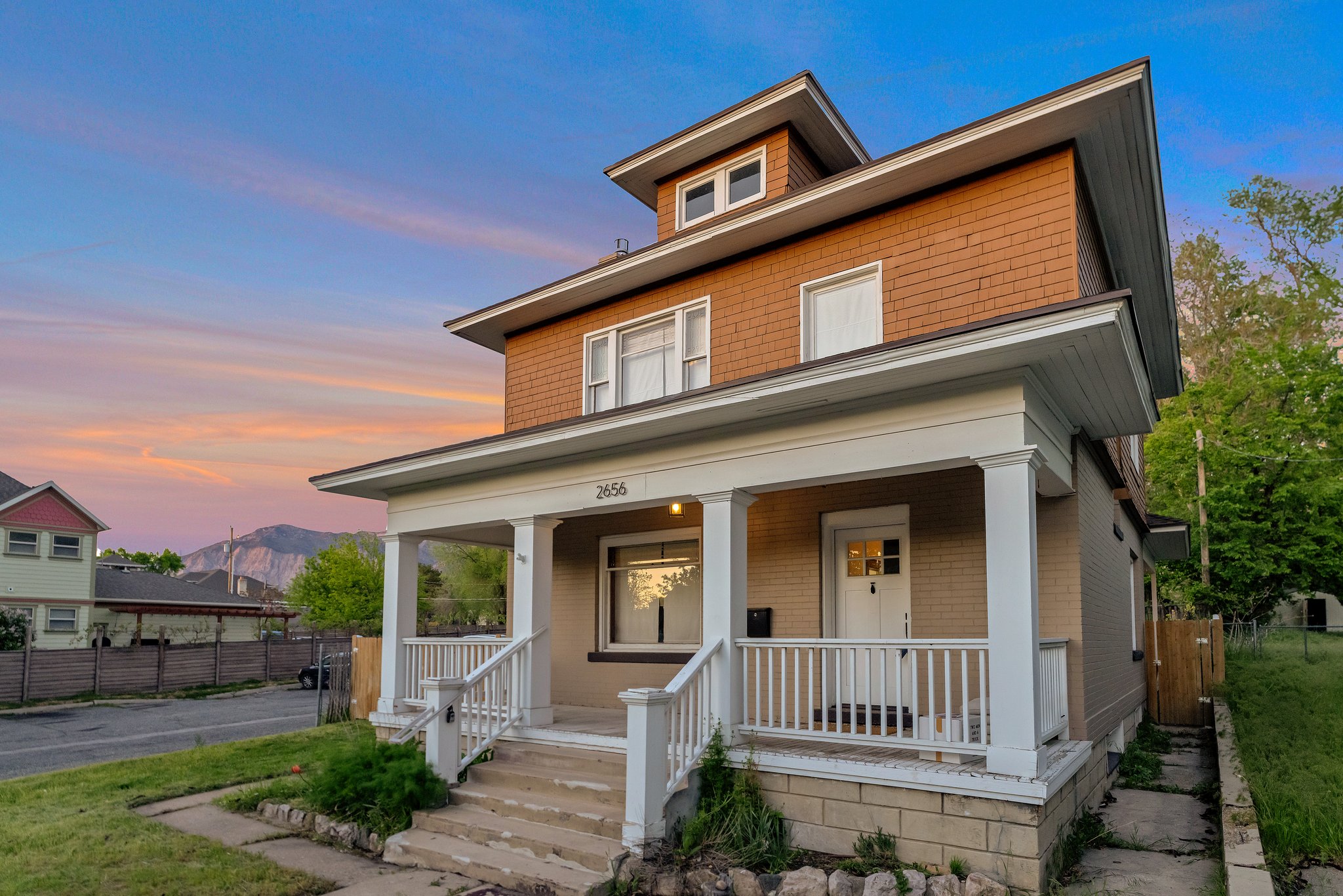 Property main image